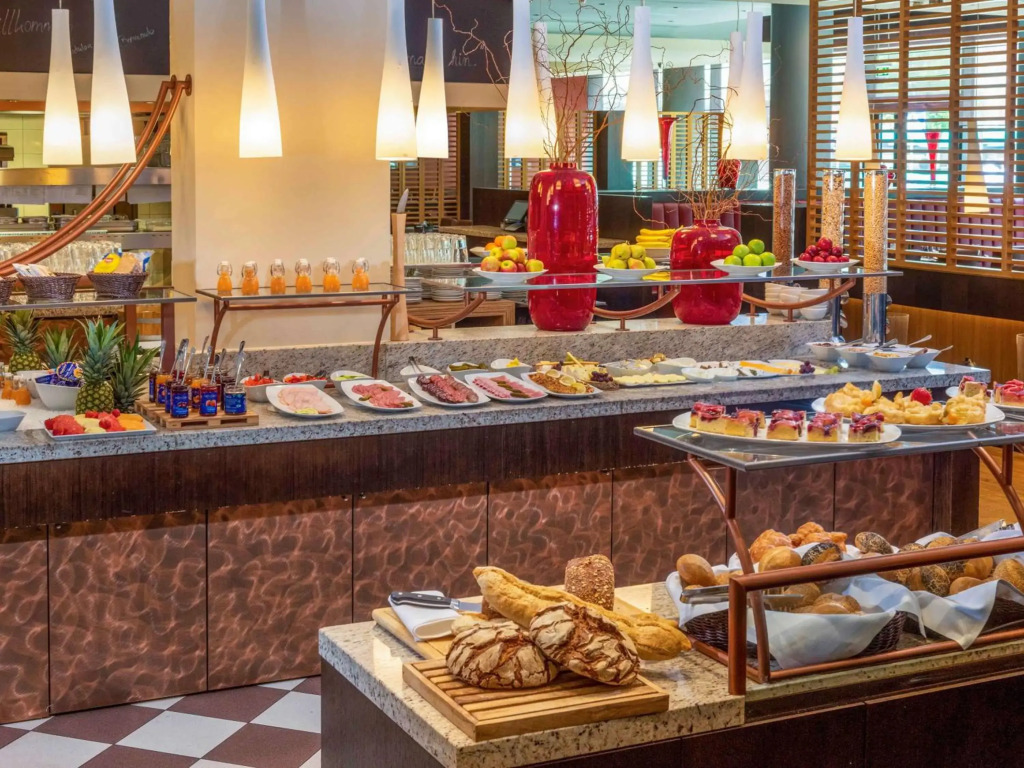 Mövenpick Hotel Frankfurt City Messe