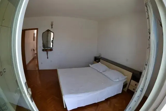 Apartments Franulović