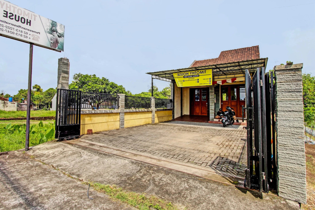 Hotel O Timoti Guest House