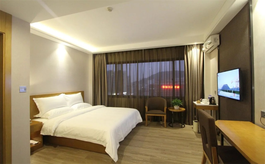 Starway Hotel Zhuhai Haibin Park