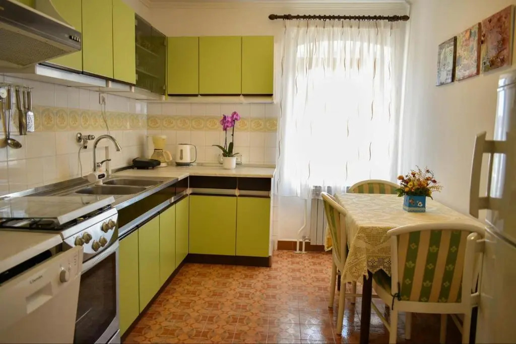 Two bedrooms apartment Vrsar Goga-max 4 pax, beach area