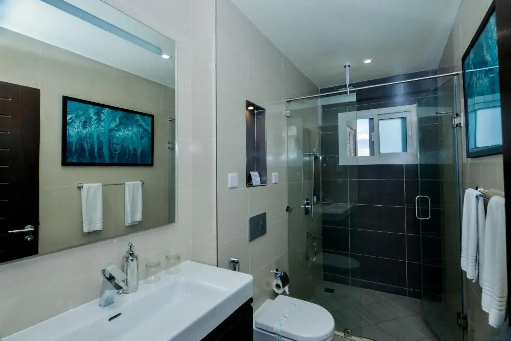 Aura Suites