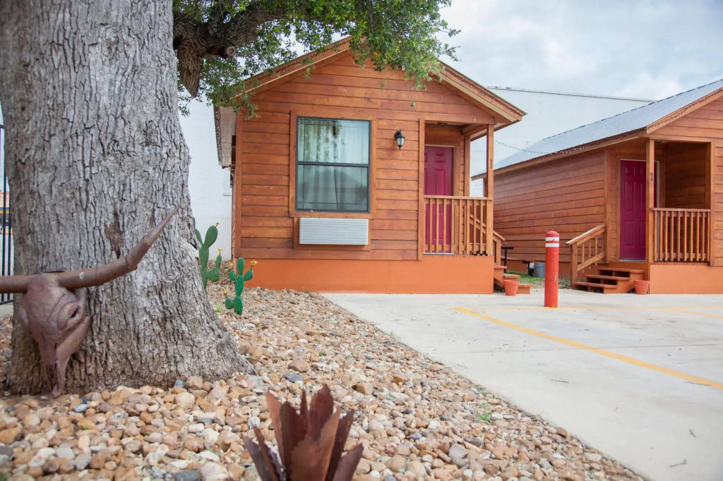 Texas Star Lodges