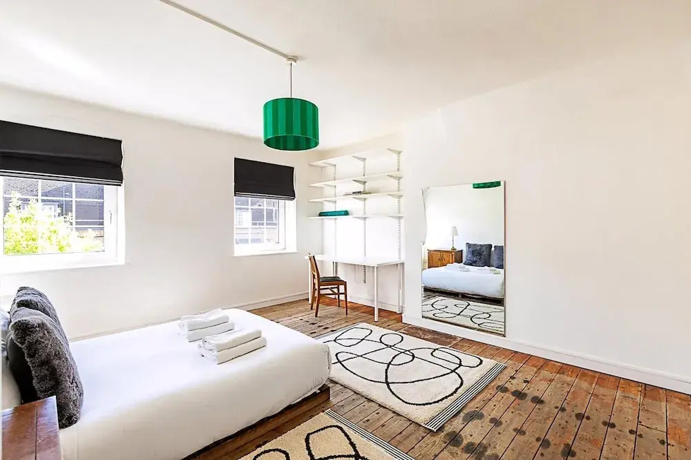Sich - Warm & Inviting Flat by Liverpool Street