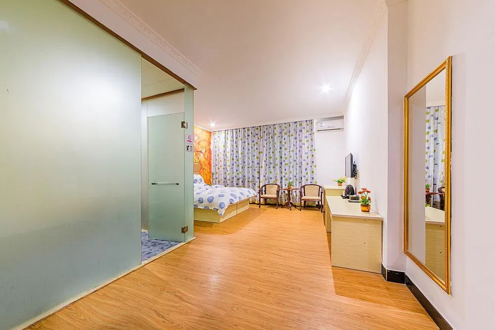 Guangzhou Nalun Xinhang Hotel