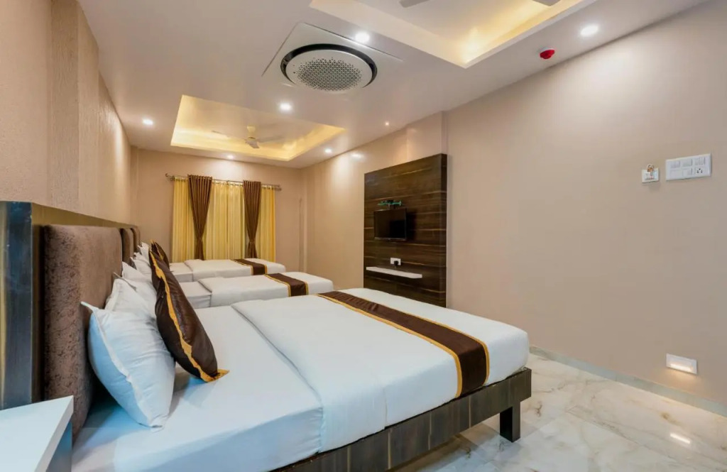 Hotel AATITHYA SATKAR