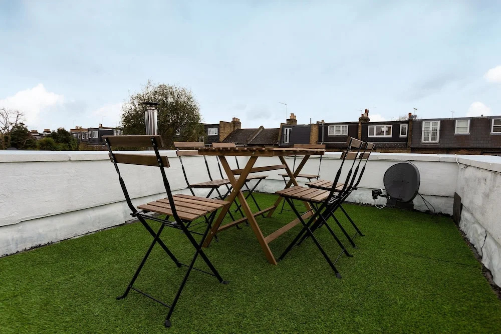 1 Bedroom Apartment in Putney Sleeps 2