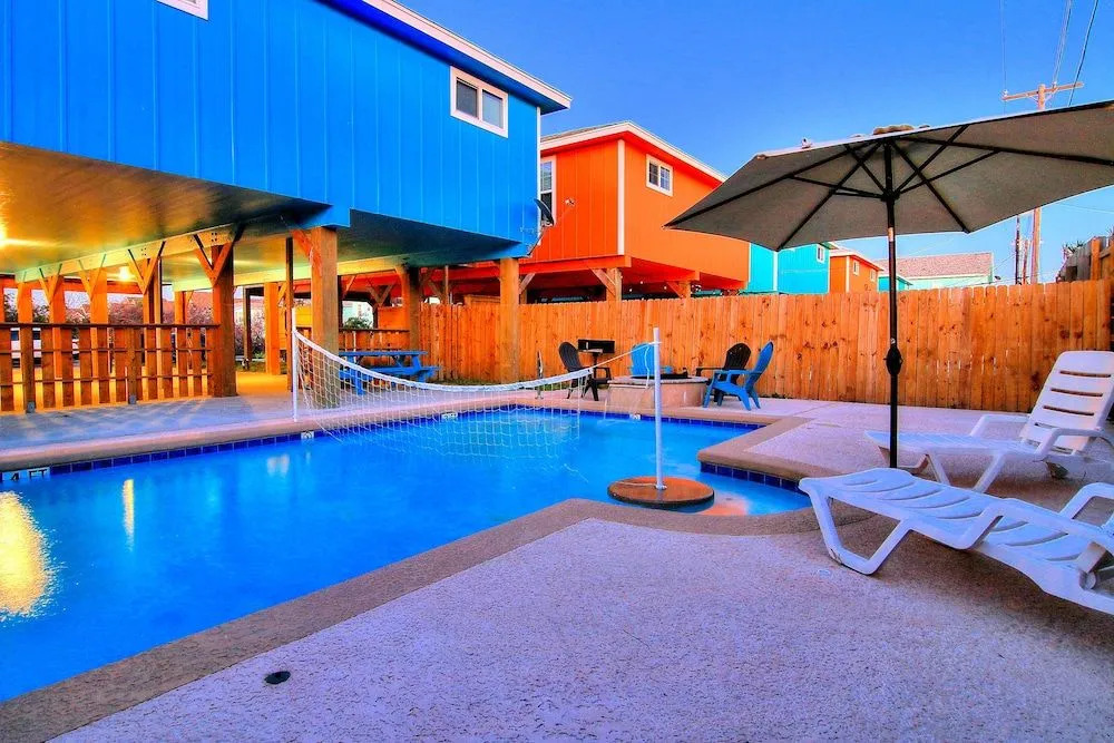 Wait-N-Sea 3Br Home