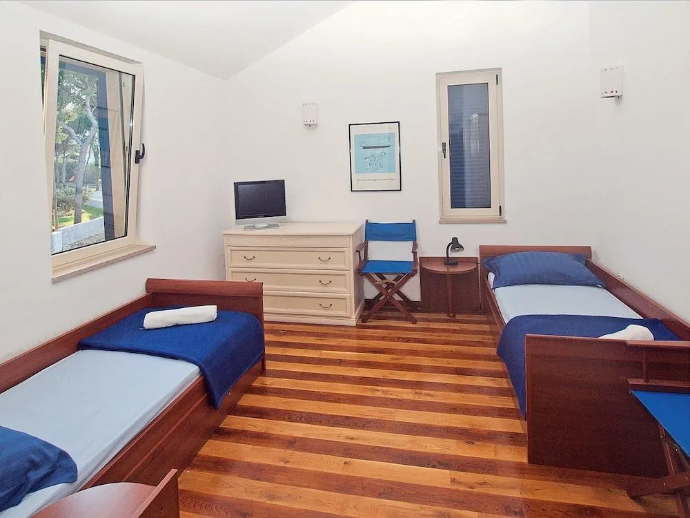 Villa Violet