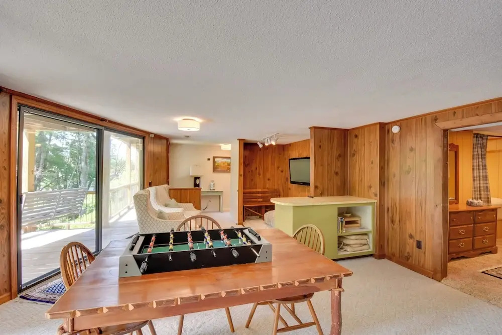 Stunning Dillard Home w/ Yard in Sky Valley!