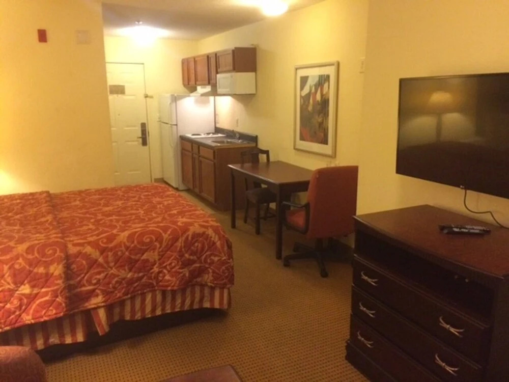 InTown Suites Extended Stay Bowling Green KY