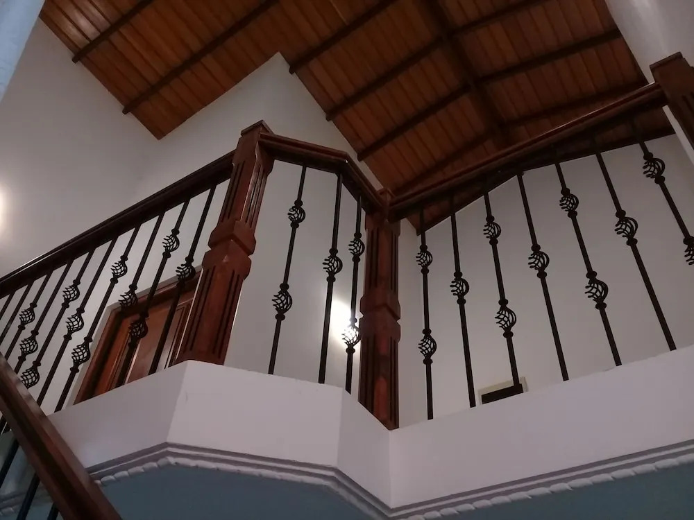 New White House Ratnapura