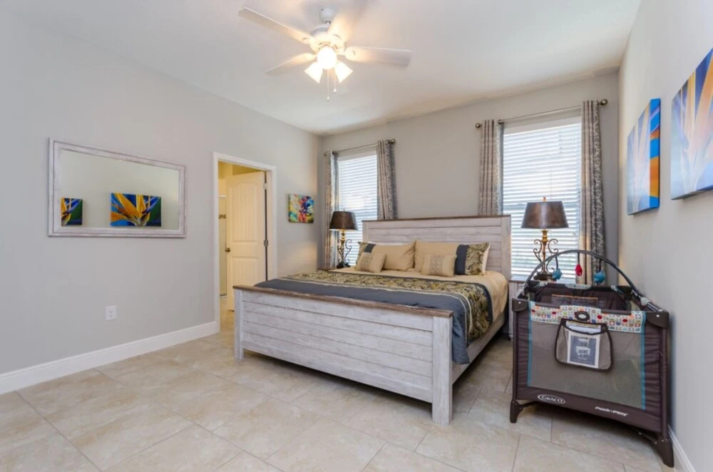 Elegant 5 Bed 4,5 Ba Villa Game Room Pool Spa 5298w