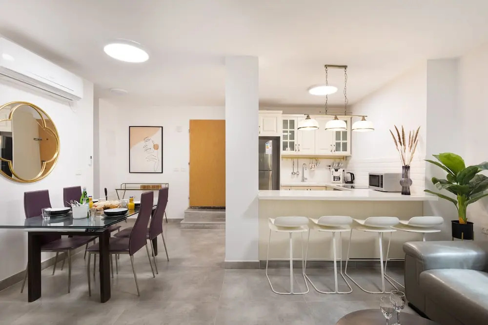 Modern and Stylish 2BR Apartment