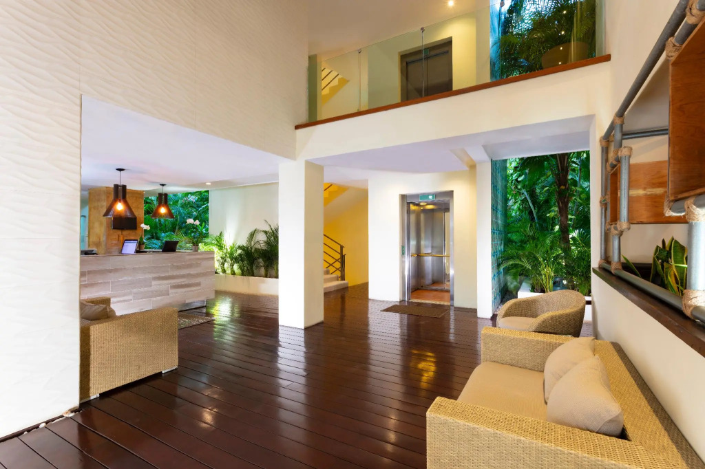 Hotel The Palm