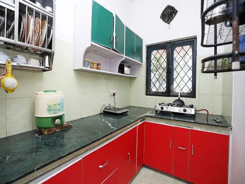 OYO 13076 Home Boutique 3BHK Villa Bhimtal