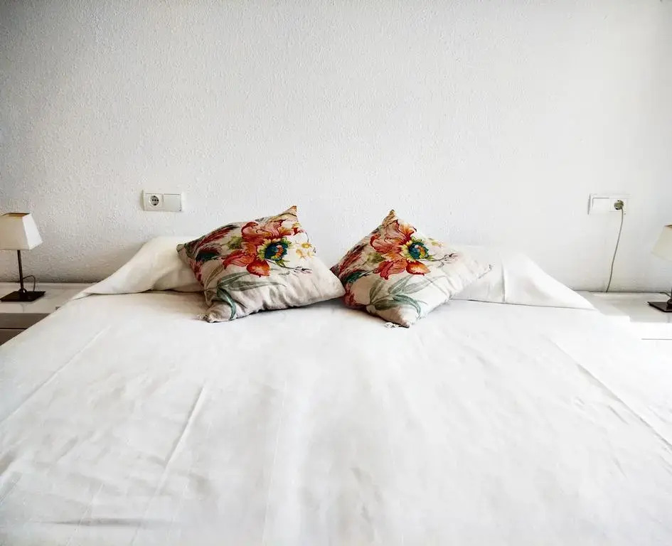 White Mediterranean Apartment