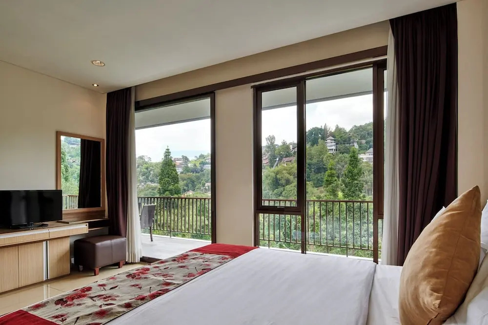 Tulip Villa 5 bedroom with a private pool