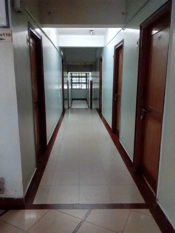 Iroomz Chalukya Residency