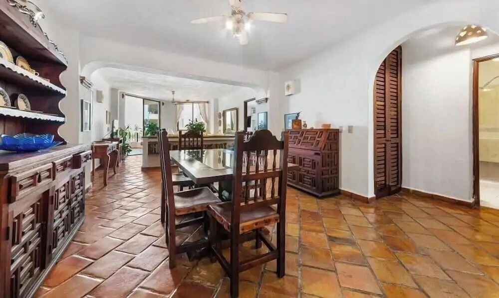 Ocean View 2Br Condo-balcony-beach-pool - 305