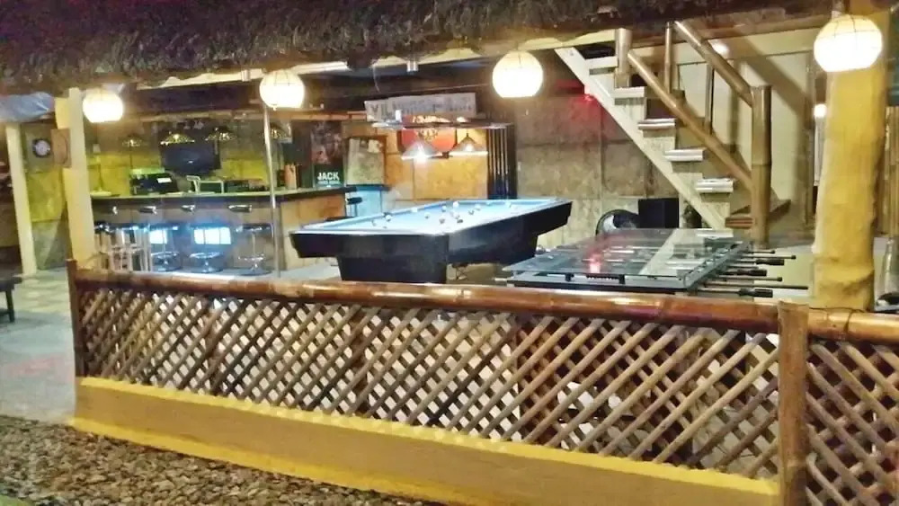 V House