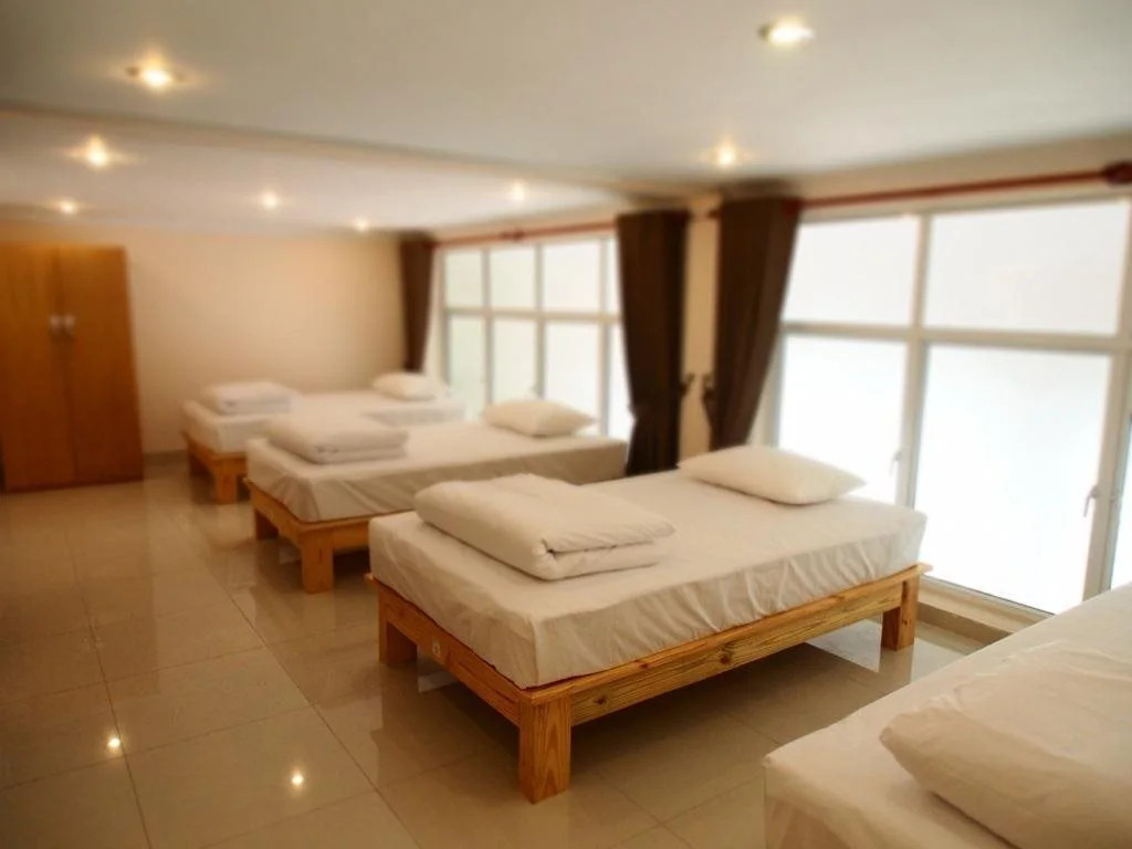Top Hostel