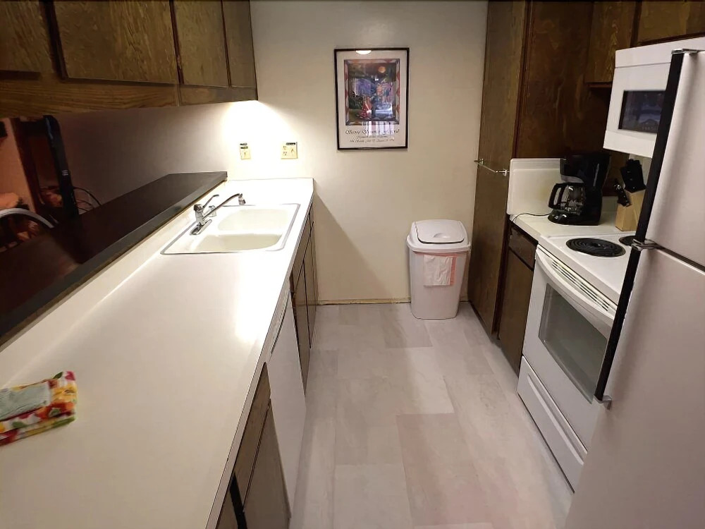 1 Bedroom Standard Condos