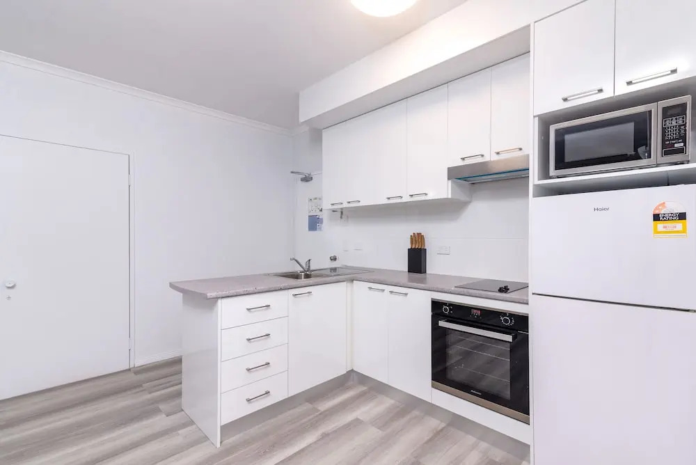 Seascape Holidays - Coral Apartments