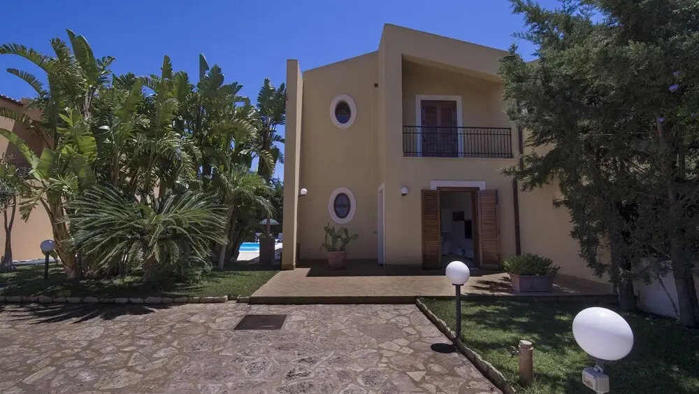 Villa delle Sirene 6, Emma Villas