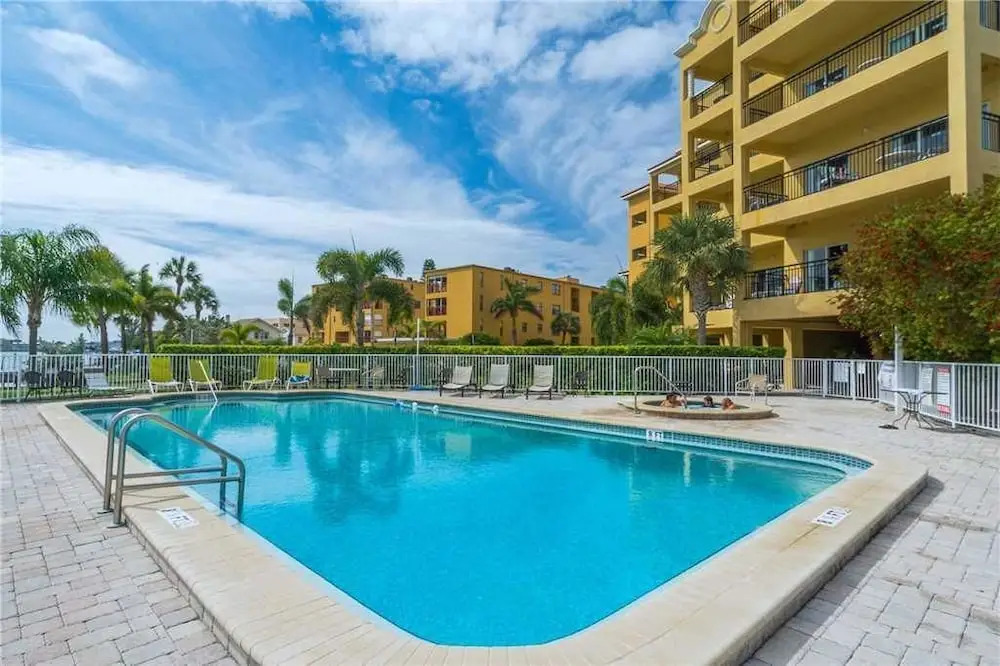 309 - Palms of Treasure Island