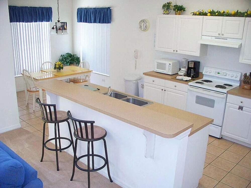 Fl Special!! Grand Cumbrian 4 Bedroom Villa by RedAwning