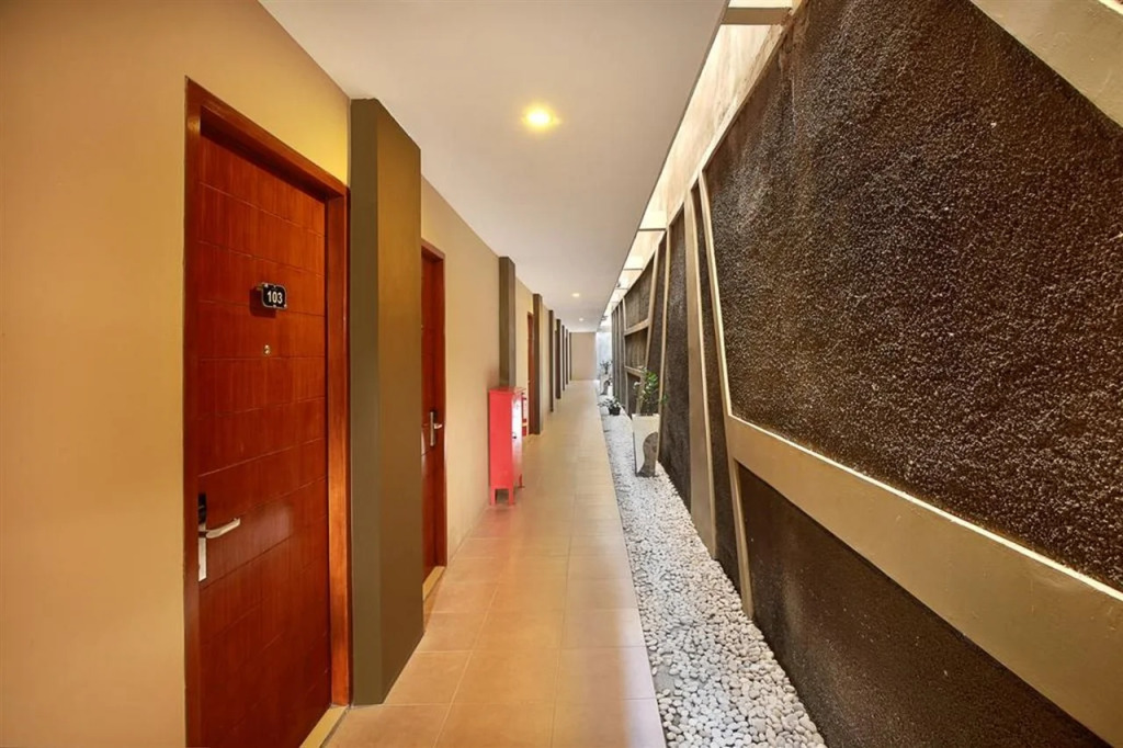 Bali Chaya Hotel Legian