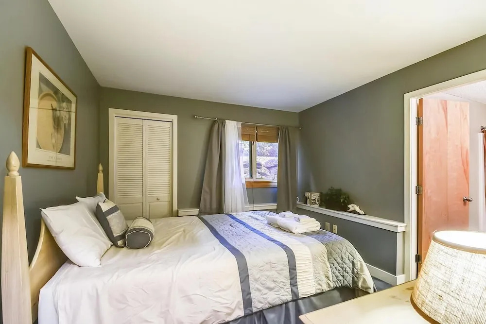Woods Village 34