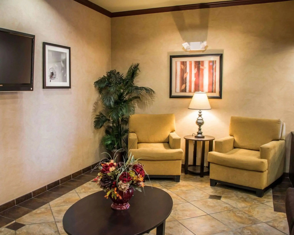 Sleep Inn & Suites at Six Flags