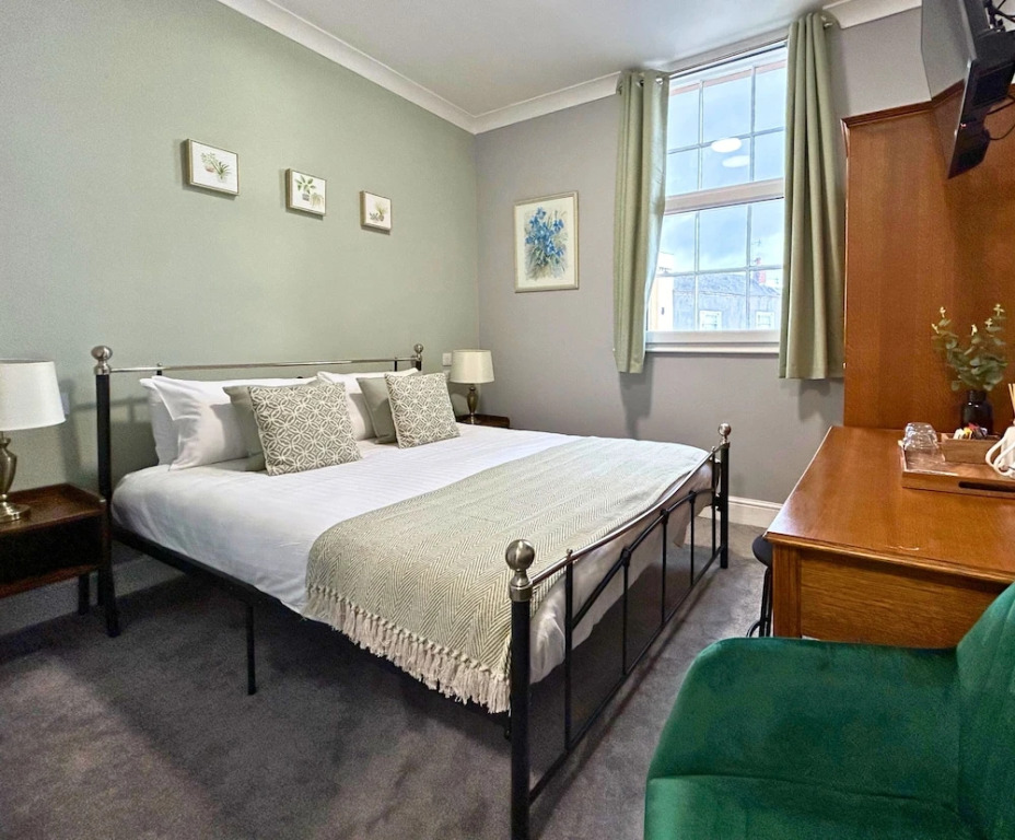 The Windmill Hotel - Alford