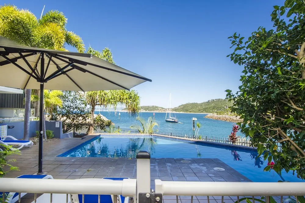 1 Bright Point Apartment 2104