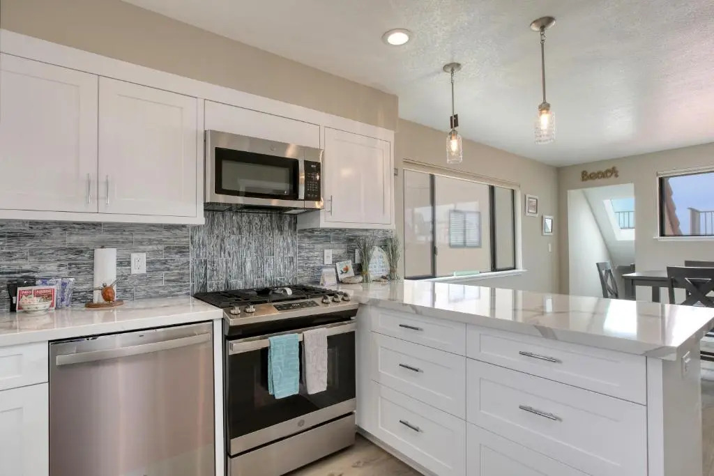 130 Pismo Shores