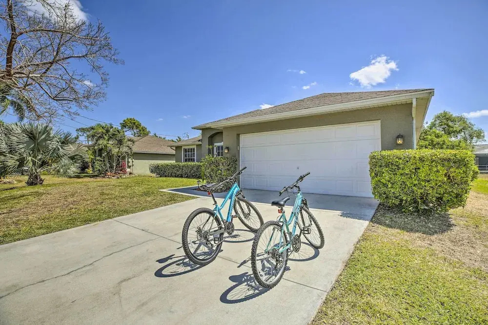 Lanai & Heated Pool: Stunning Cape Coral Getaway