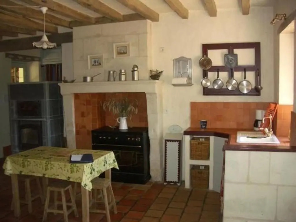 Gîte Saint-Pierre-du-Lorouër, 5 pièces, 8 personnes - FR-1-410-164
