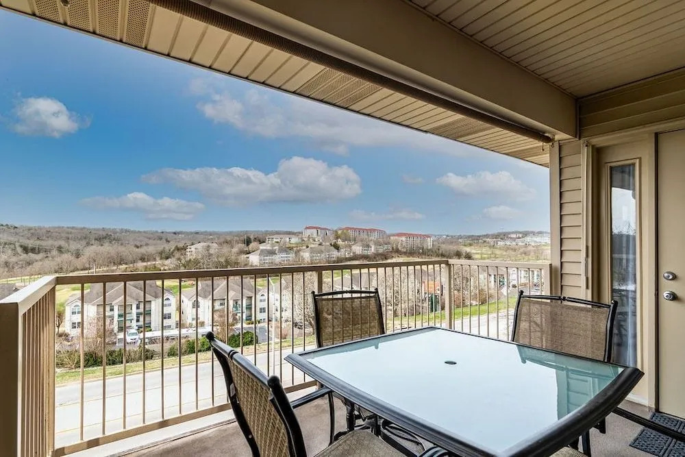 Gathering Place at the Foothills Near Parks!