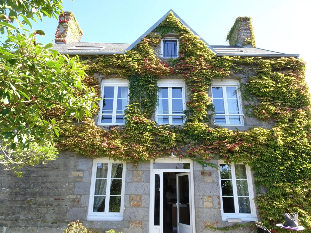 Norman Property With Pool, bay of Mont St. Michel