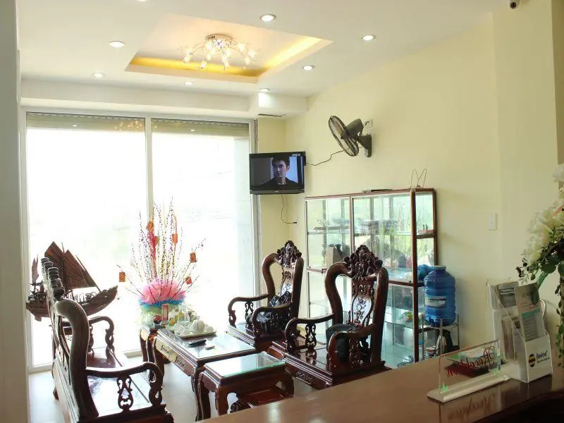 Duong Dan Hotel