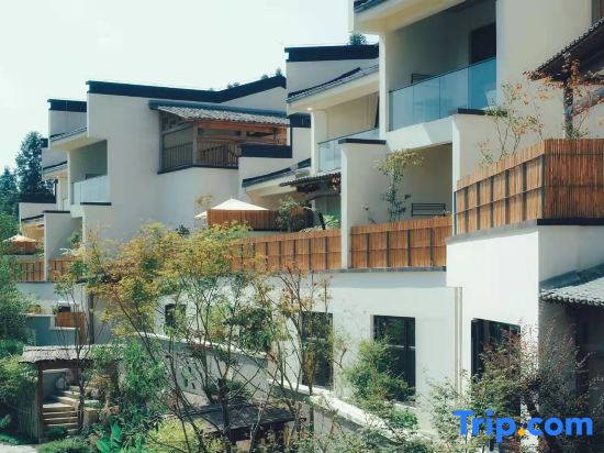 Nomadland Villa Resort