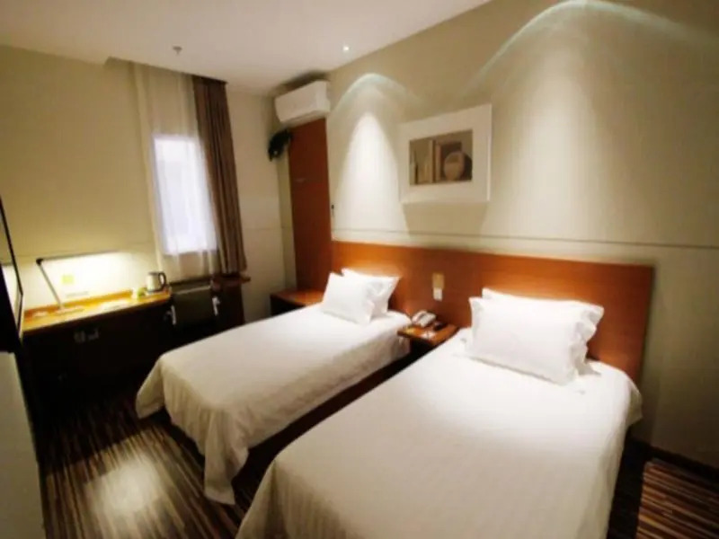 Jinjiang Inn Select Chengdu Shuangliu International Airport