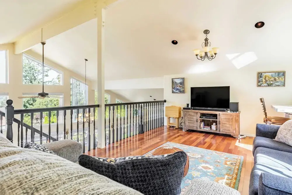 Harborview Getaway by Avantstay Walk to Beach
