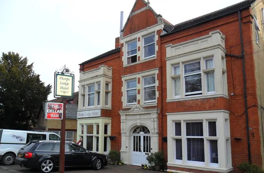Relax Inn - Thorpe Lodge Hotel