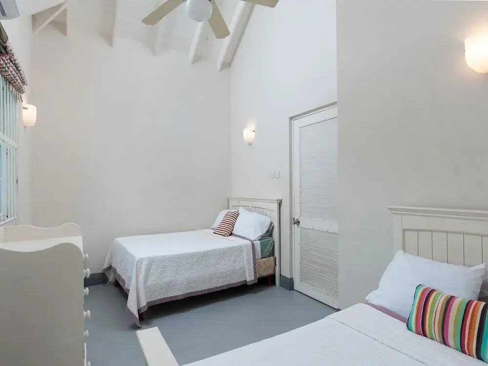 Inch By Inch 3 Bedroom Home by Bluescape