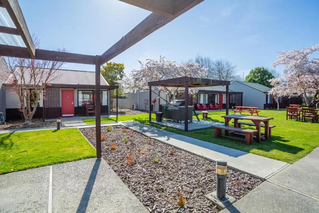 Christchurch Park Motel