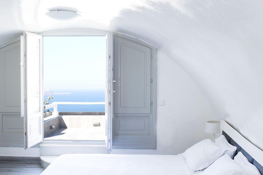 Hotel Thireas