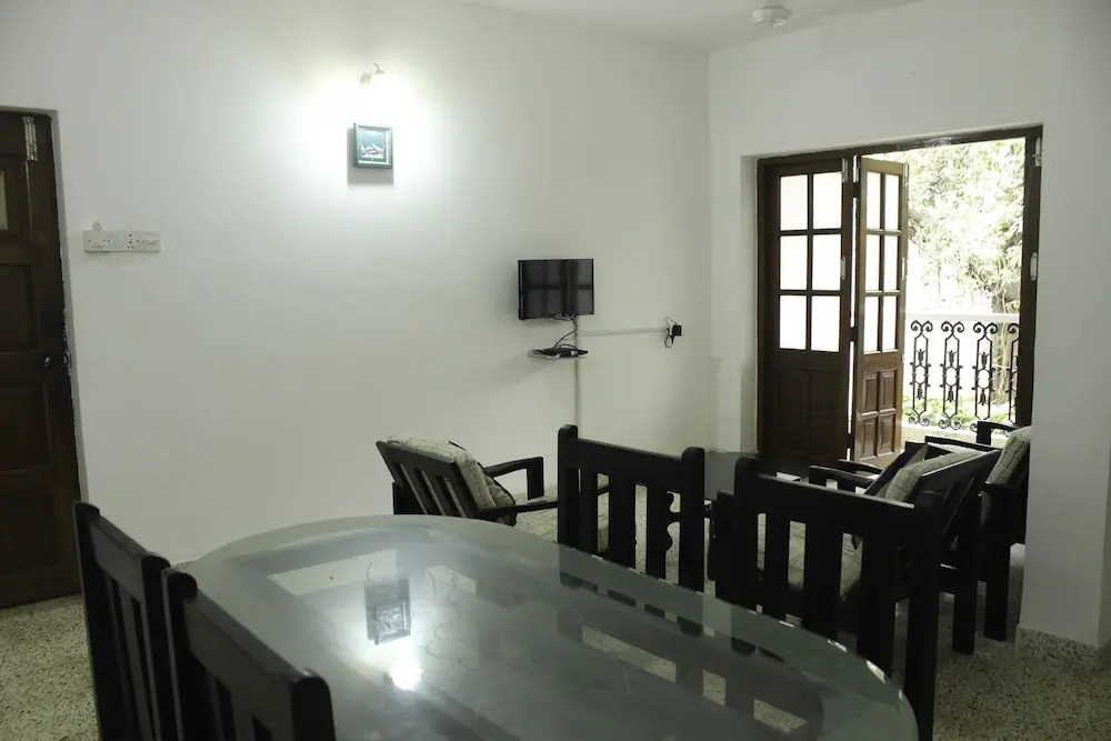OYO 9379 Home 1 BHK Near Candolim Beach